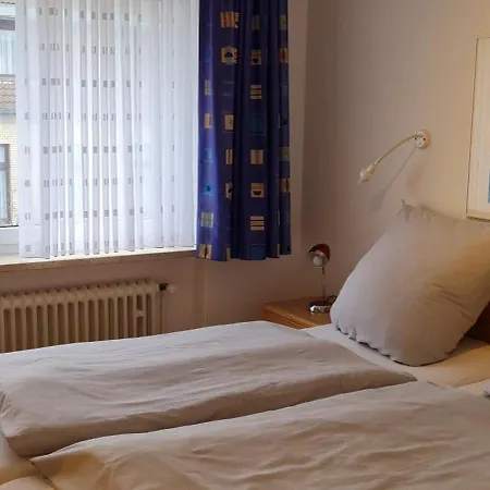 Apartment Kreuzstrasse 14 Schulte 10a *
