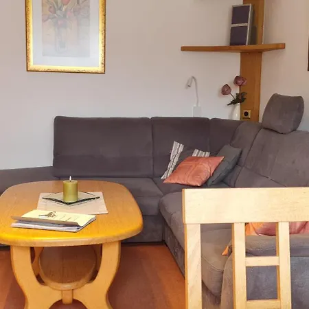 Apartment Kreuzstrasse 14 Schulte 10a